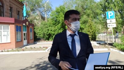 Немересінің әтешін жұлып алған әжесінің порно видеосы