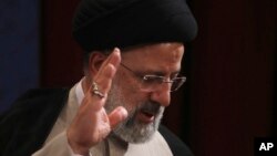 Predsjednik Irana Ebrahim Raisi poginuo u padu helikoptera