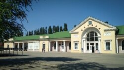 Железнодорожный вокзал в Феодосии