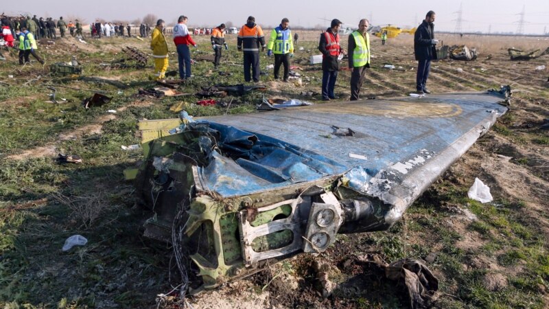 Ukraina fton 6 vende të ndihmojnë hetimet për aeroplanin e rrëzuar