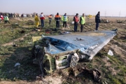 На місці катастрофи українського літака, збитого під Тегераном 8 січня 2020 року