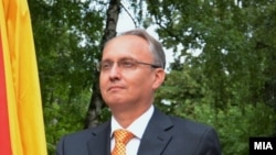 Министерот за одбрана на Македонија Зоран Јолевски
