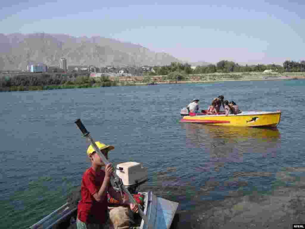 Гар шиновар нестӣ... #40