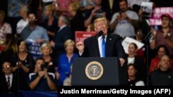 U.S. President Donald Trump addresses a rally at Youngstown, Ohio. July 25, 2017