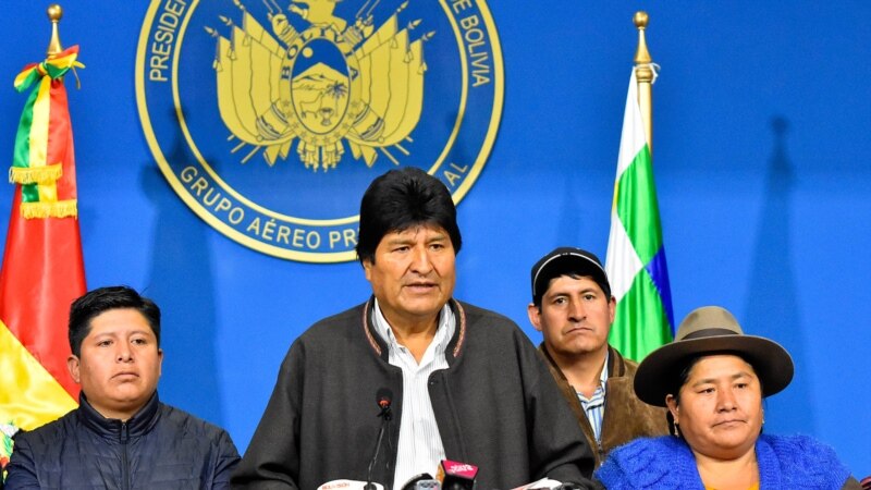 Боливија во хаос по оставката на Моралес