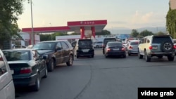 10 აგვისტოს მონაცემებით, აფხაზეთში ბენზინის მარაგი 1 500 ტონას შეადგენდა.