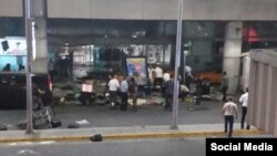 Ստամբուլի Աթաթուրքի անվան օդանավակայանը պայթյունից հետո, 28-ւ հունիսի, 2016թ.