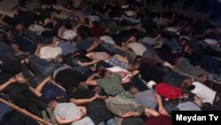 У аддзелы паліцыі даставілі каля 90 чалавек