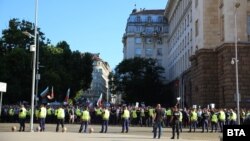 Mii de oameni au protestat în capitala Sofia față de Guvern