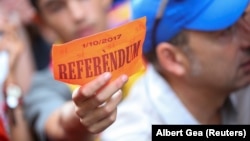 Барселона, 20 сентября 2017. Горожане готовятся к референдуму о независимости.