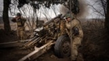 Украинские артиллеристы в Донецкой области. Апрель 2024 года