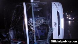 Автобус Москва-Ереван, потерпевший аварию в Тульской области, 3 ноября 2015 г.