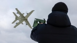 Media nümayişi zamanı "Yolka"nın buraxılış anı.