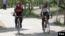 Eýranda welosipedli zenanlar, 2011
