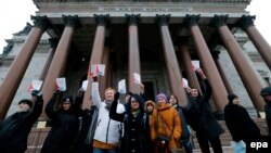 Акция против передачи Исаакиевского собора Русской православной церкви, Петербург, 12 января 2017 года
