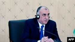 Էլմար Մամեդյարով, արխիվ 