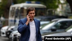 Дмитрий Гудков: три допроса в сутки плюс обыск