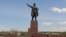 Памятник Ленину в Оше