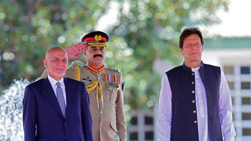 عمران خان افغانستان ته لومړی رسمي سفر کوي