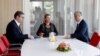 Pamje nga takimi i fundit ndërmjet presidentit të Kosovës, Hashim Thaçi dhe atij të Serbisë, Aleksandar Vuçiq me shefen e BE-së, Federica Mogherini.