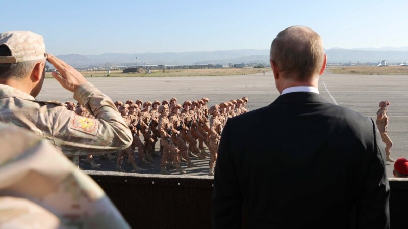 Putin Suriyadakı Rusiya hərbi bazasını möhkəmləndirən qanunu imzalayıb