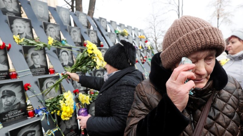 Украина Еуромайданның басталғанына бес жыл толғанын атап өтіп жатыр