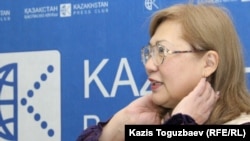 Розлана Таукина, руководитель прессозащитной организации «Федерация равноправных журналистов». Алматы, 14 апреля 2014 года.