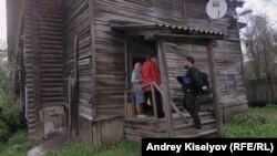Кадр из фильма Андрея Киселева "Буй. Ни хорошо ни плохо"