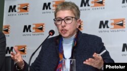 Armenia -- Larisa Minasian, director of Open Society Foundations-Armenia, speaks at a news conference in Yerevan, January 29, 2020.