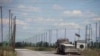 Прифронтова дорога на Донеччині, фото ілюстративне