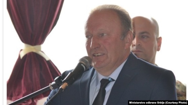 Dragan Zhivanoviq në ndarjen e dekoratave ushtarake për anëtarët e Brigadës së 125-të të Motorizuar në Krushevc, 4 qershor 2019.