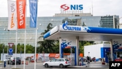 Benzinska pumpa Gazprom, kojom upravlja Naftna industrija Srbije (NIS), u Beogradu 9. oktobra 2025. godine.