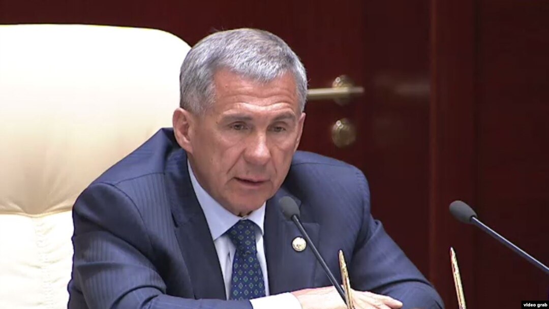 Рөстәм Миңнеханов