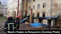 22 квітня загорілась котельня СБУ у Львівській області, яка прилегла до будинку музею, вогонь перекинувся на будівлю колишньої тюрми