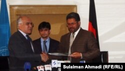 د پوهنې او ښاري پراختیا وزارتونه له ښوونکو سره د کورونو په جوړولو کې د مرسته یو میکانیزم جوړي.