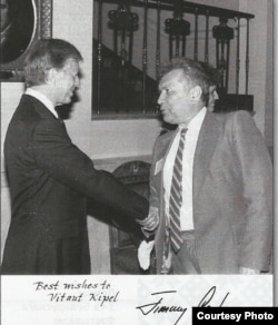Вітаўт Кіпель з прэзыдэнтам Картэрам у Белым доме, люты 1980.