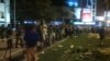Skoplje: Demonstranti živim štitom branili policiju 