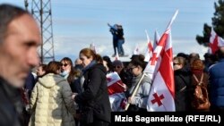 «Тотальному беззаконию» оппозиция собирается противопоставить непрерывные акции протеста