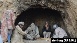 برخی از معتادین افغان