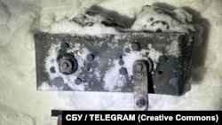 СБУ продемонструвала уламки «Орєшніка», яким РФ атакувала Львівщину, 9 січня 2026 року