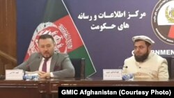 د افغانستان د مخابراتو او معلوماتي ټکنالوجۍ او د حج او اوقافو وزارتونو سرپرستان فهیم هاشمي او حکیم منیب.