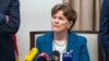 Senatoarea democrată din SUA, Jeanne Shaheen, șefa grupului democrat în Comitetul pentru relații Externe din Senatul SUA, vorbind în fața jurnaliștilor la Chișinău, pe 17 februarie 2026 