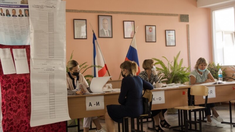 Ukrajina sankcioniše organizatore izbora na Krimu i istoku 