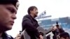 Yury Shevchuk sings on Pushkinskaya Square in Moscow at a meeting on August 22 to protect Khimki Forest.