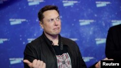 SpaceX ва Tesla асосчиси Илон Маск.