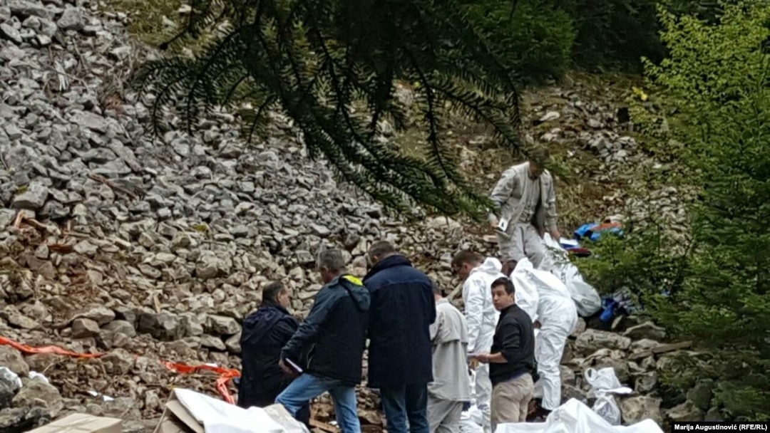 Ekshumacije žrtava na Korićanskim stijenama kod Prijedora