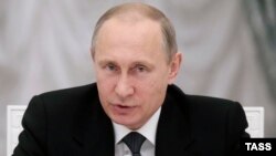 Владимир Путин на заседании попечительского совета МГУ 