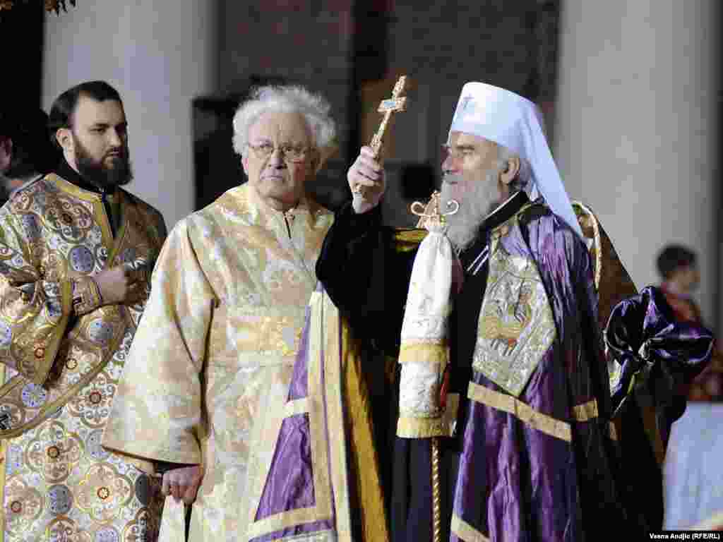 Proslava Božića počela je u ponoć prvom Božićnom liturgijom u beogradskom hramu Svetog Save, 07.01.2011. Foto: Vesna Anđić 