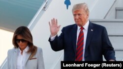 Дональд Трамп и его супруга Мелания Трамп.