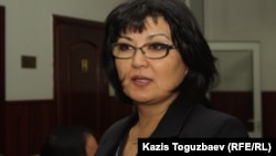 Жанат Зиманова, жена осужденного Мухтара Зиманова. Алматы, 4 ноября 2013 года.